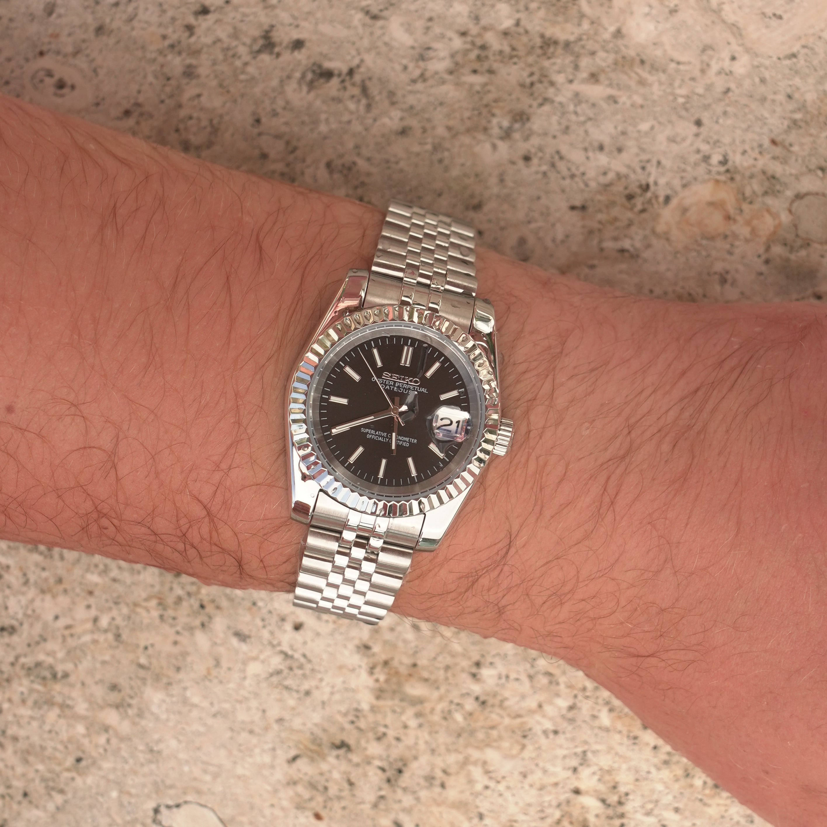 Seikojust Black