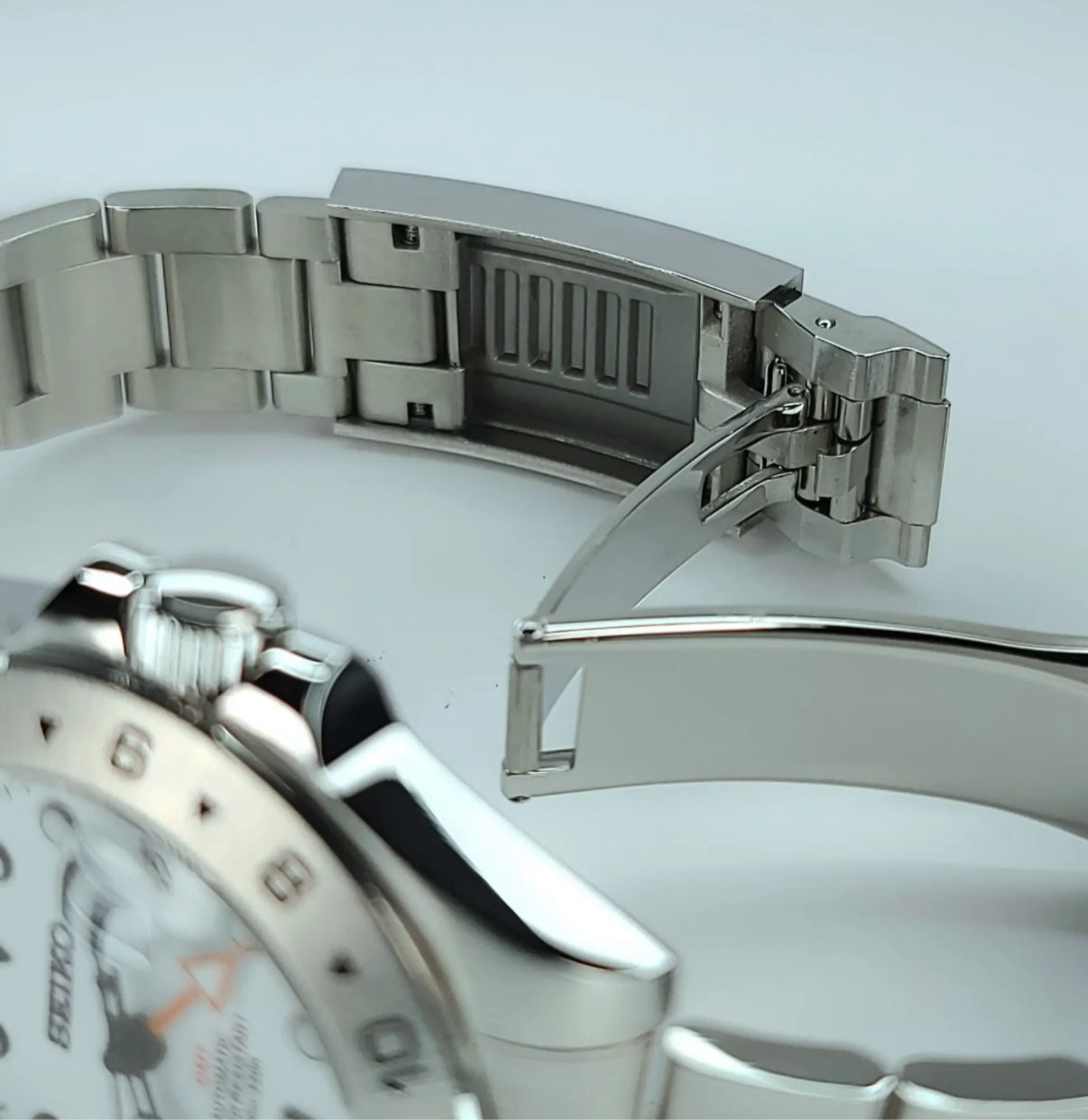 Explorer II White